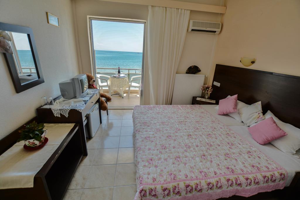 Achillion Otel Makrygialos