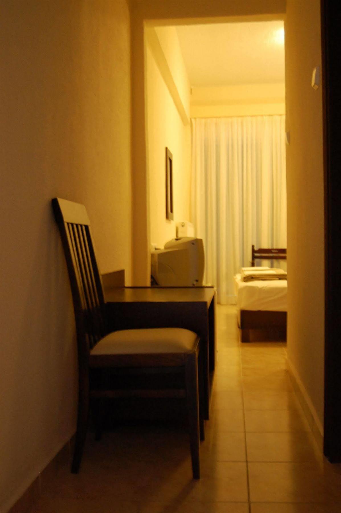 Otel Achillion Makrygialos