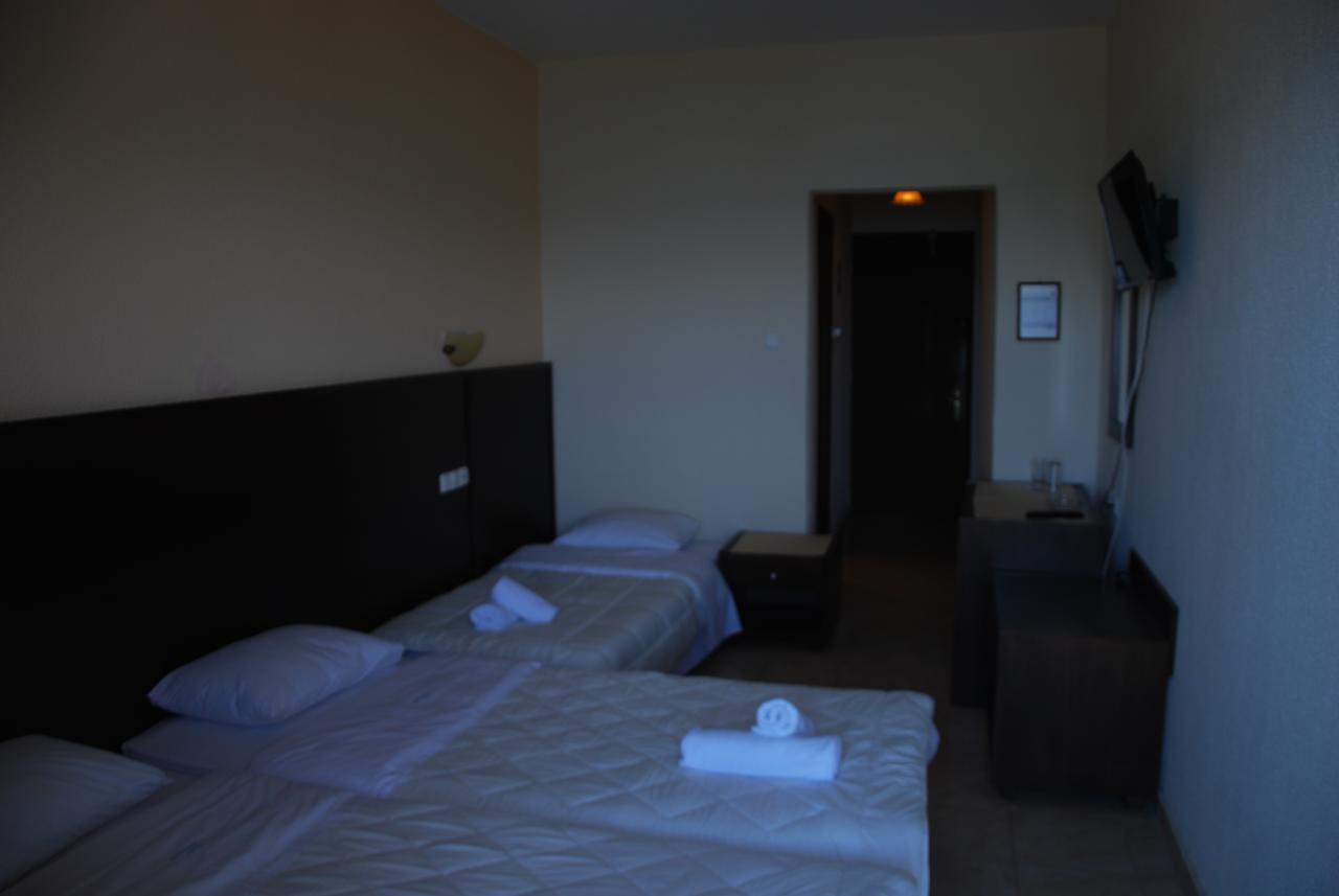 Hotel Achillion 2*